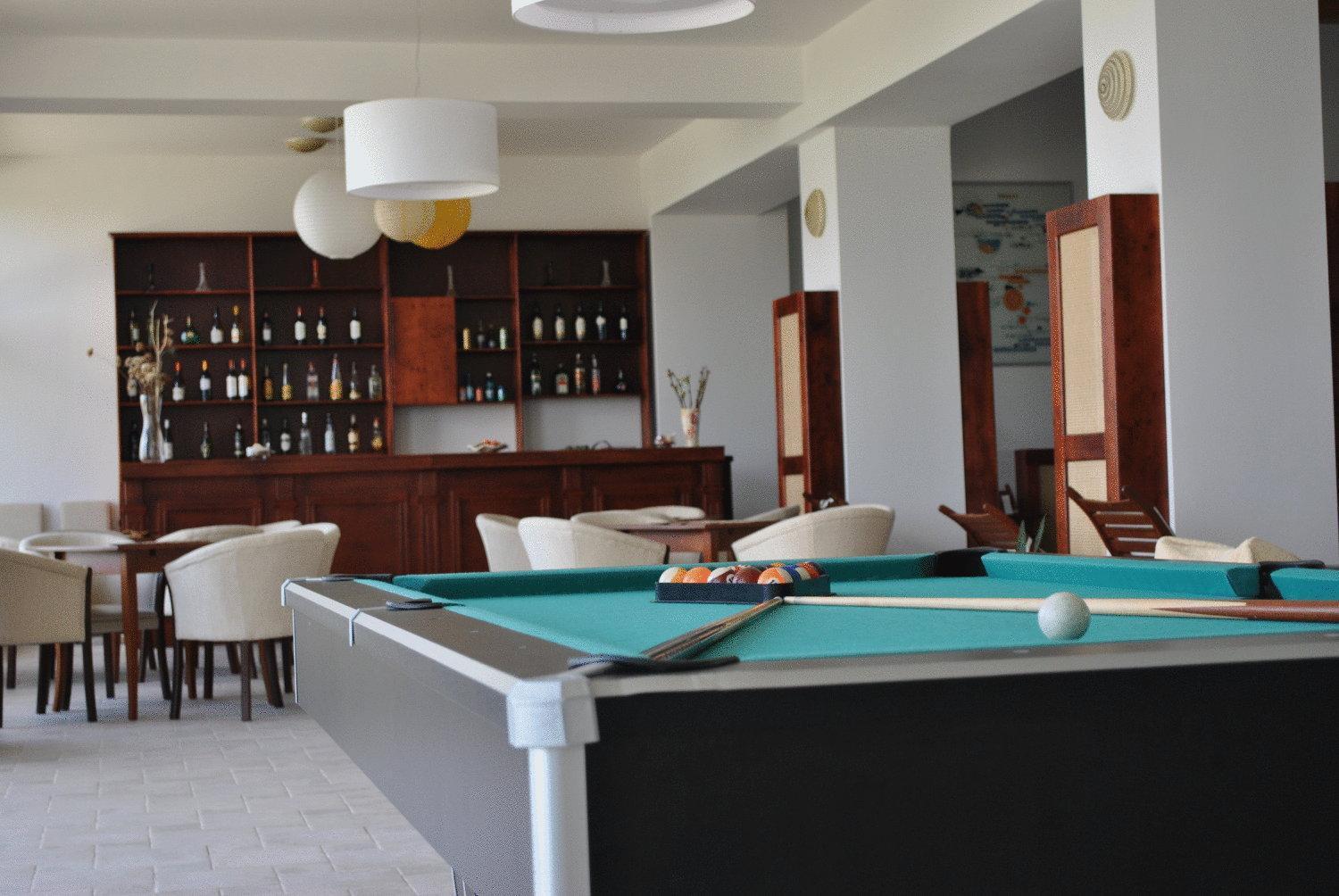 Club Insieme Grand Resort Potlogi Extérieur photo